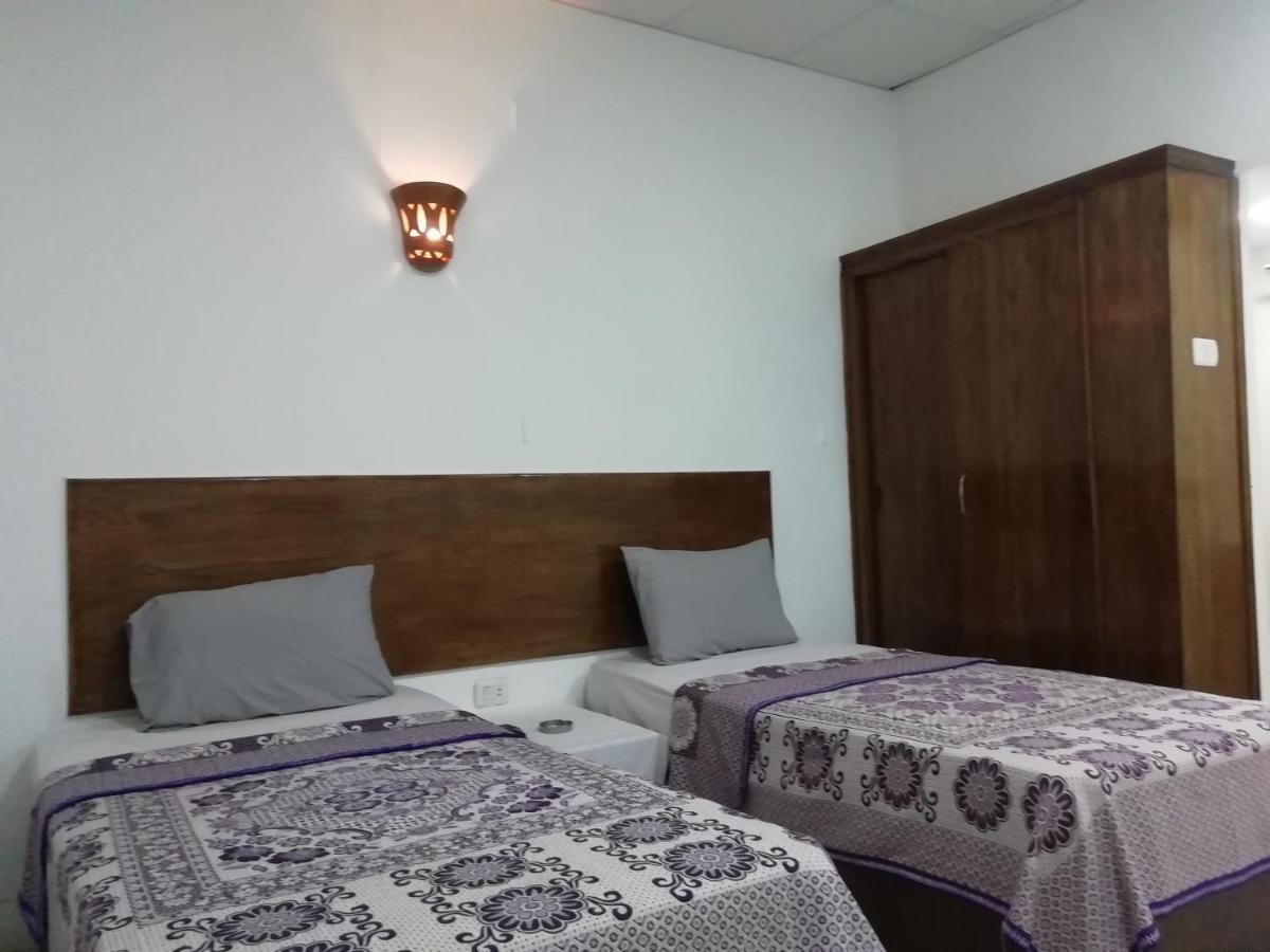 Claridge Hostel