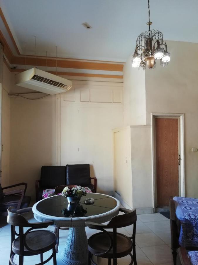Hostel Claridge *