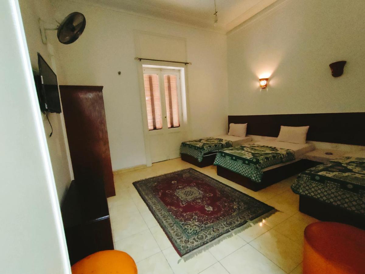 Hostel Claridge