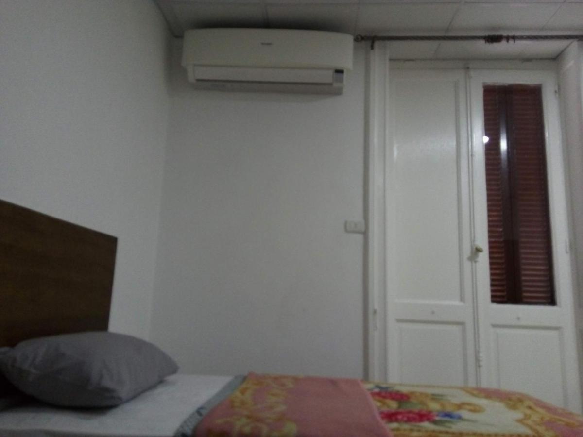 Claridge Hostel *